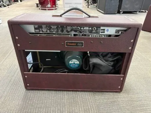 Fender - 021-7400-611 2